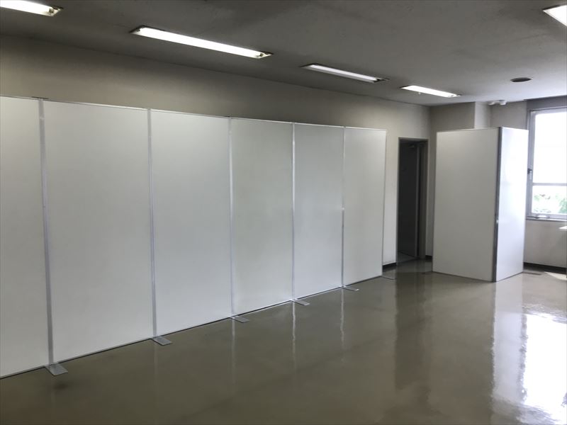 組立パネル設営
